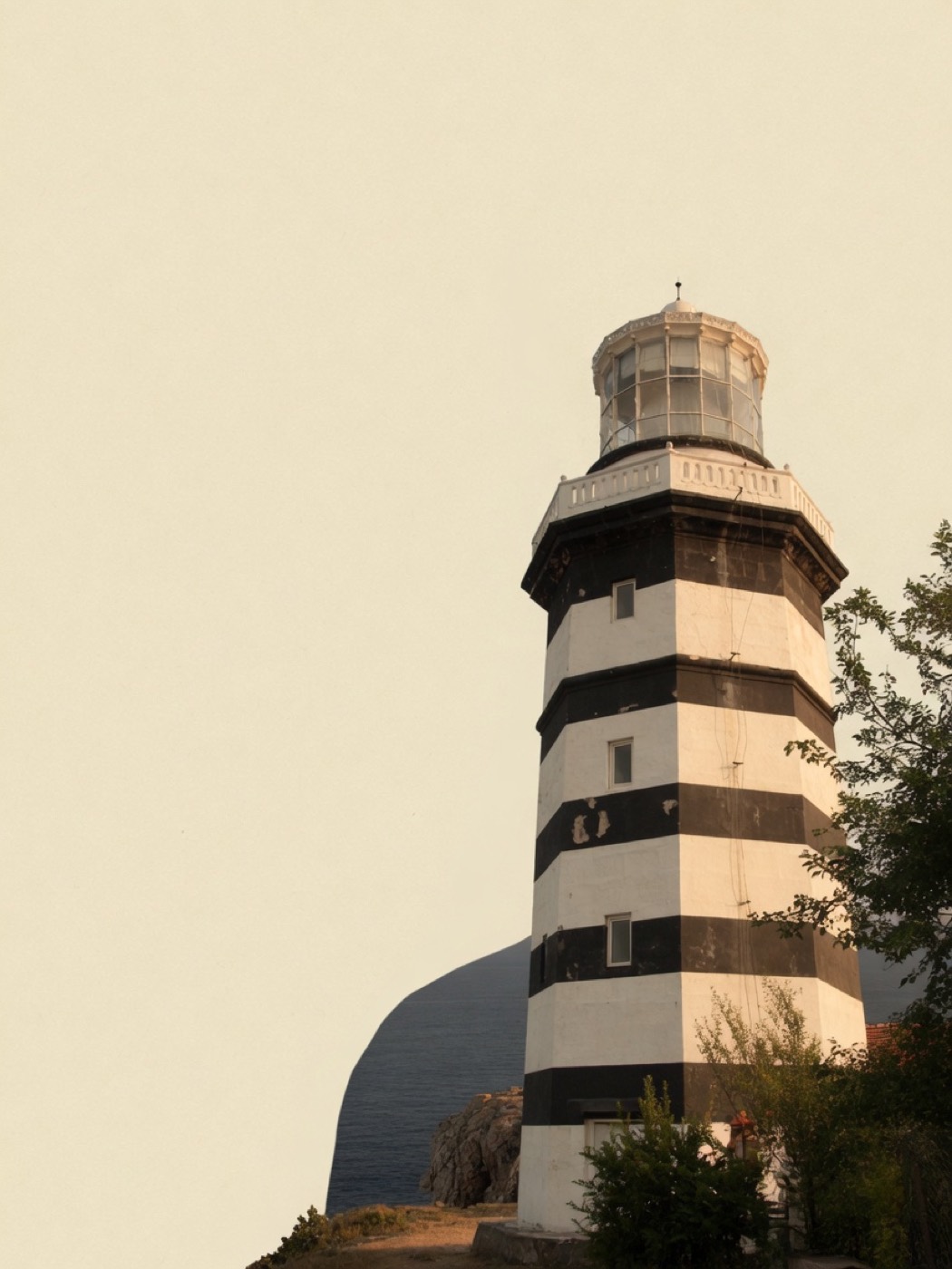 Şile Feneri, Karadeniz kıyısında.